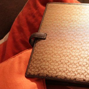 COACH - business card and paper holder